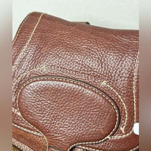 BURBERRY Vintage Brown Leather Small Backpack - Picture 4 of 16